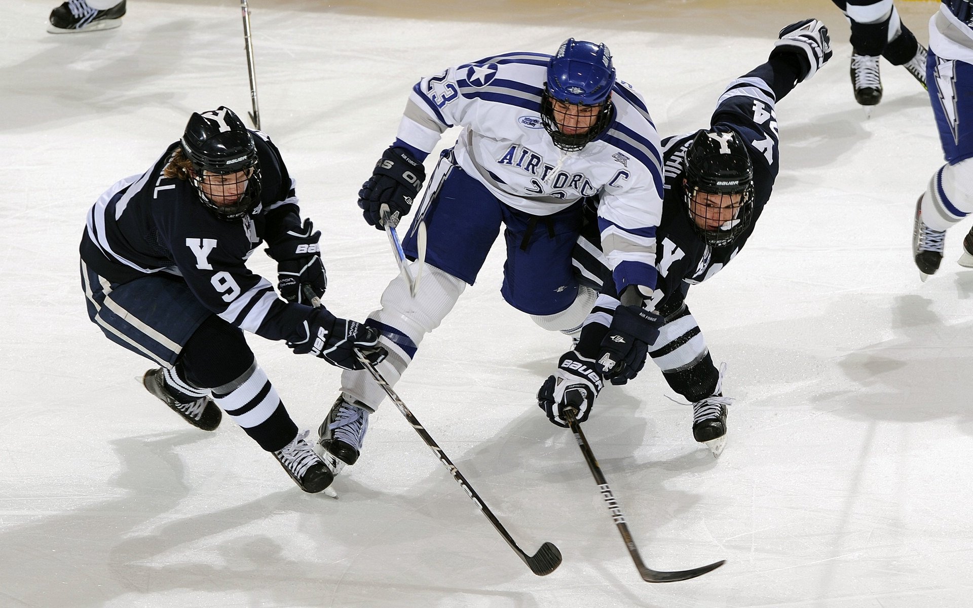 皇家社会打出流畅传控展现统治力，皇家社会首发